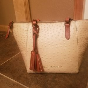 Dooney and bourke Maxine tote